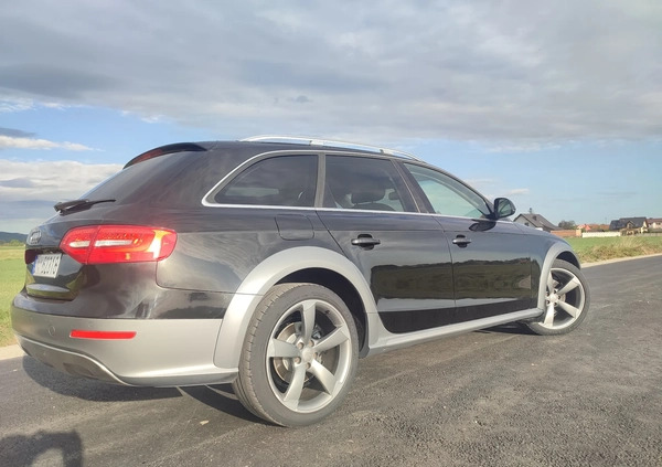 Audi A4 Allroad cena 56700 przebieg: 249000, rok produkcji 2014 z Wiązów małe 277